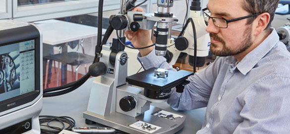 万国官方服务中心